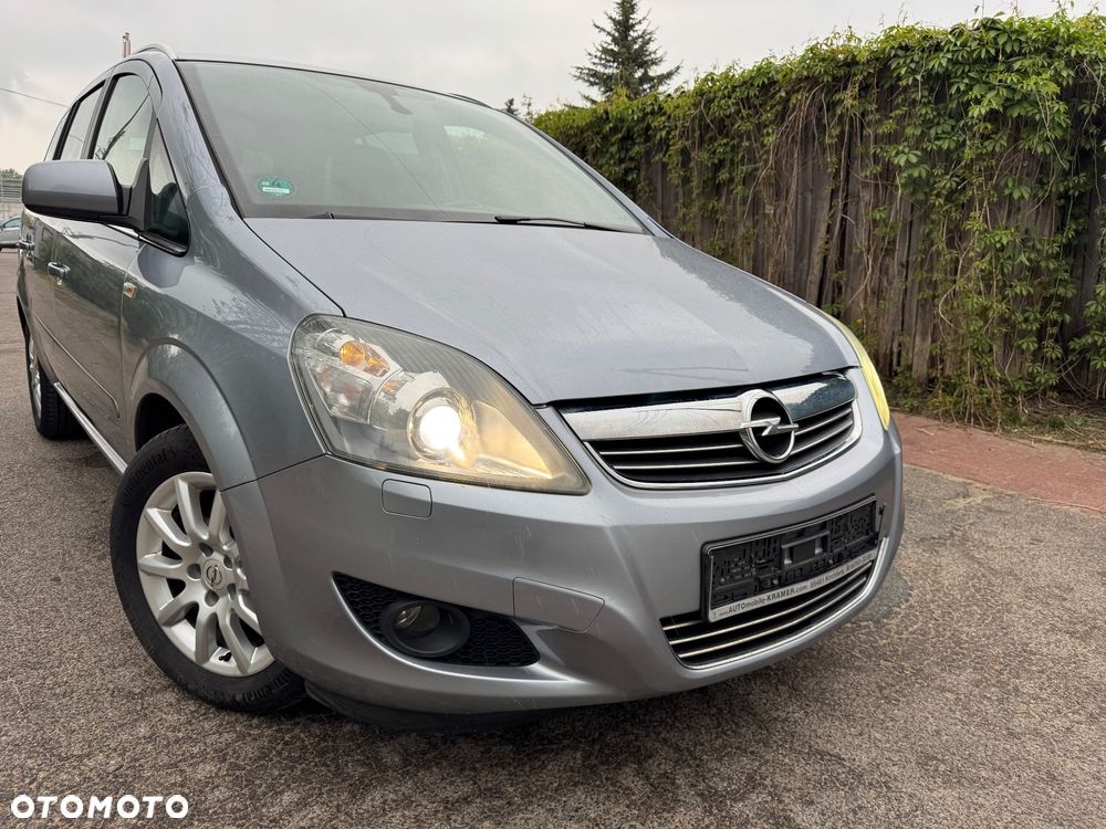 Opel Zafira 1.8 Easytronic Innovation 110 Jahre - 2