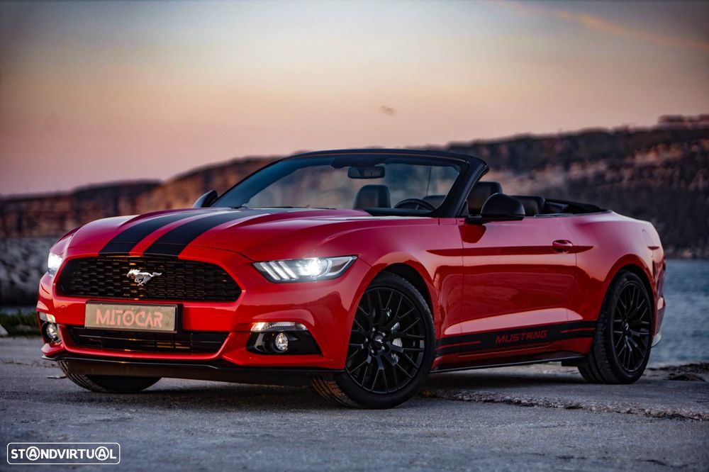 Ford Mustang 2.3i EcoBoost - 18