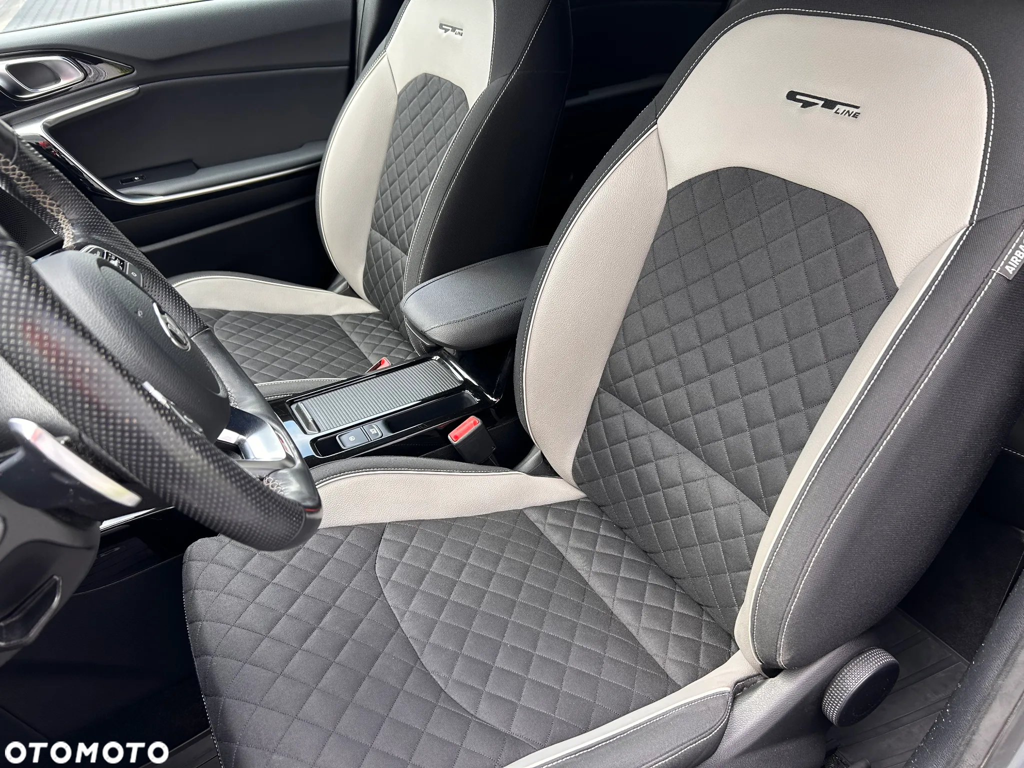 Kia ProCeed 1.4 T-GDI DCT7 OPF GT LINE - 14