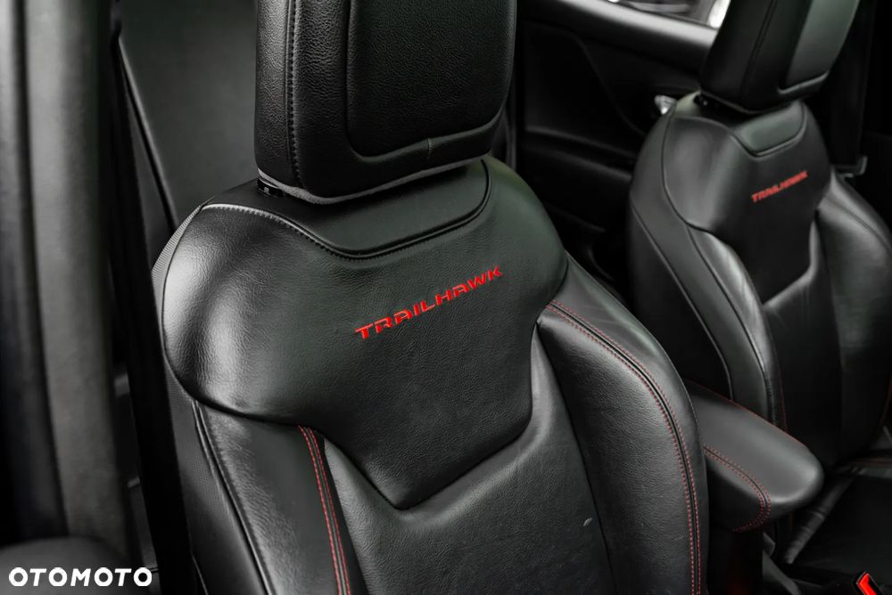 Jeep Renegade 2.0 MultiJet Active Drive Low Automatik Trailhawk - 25