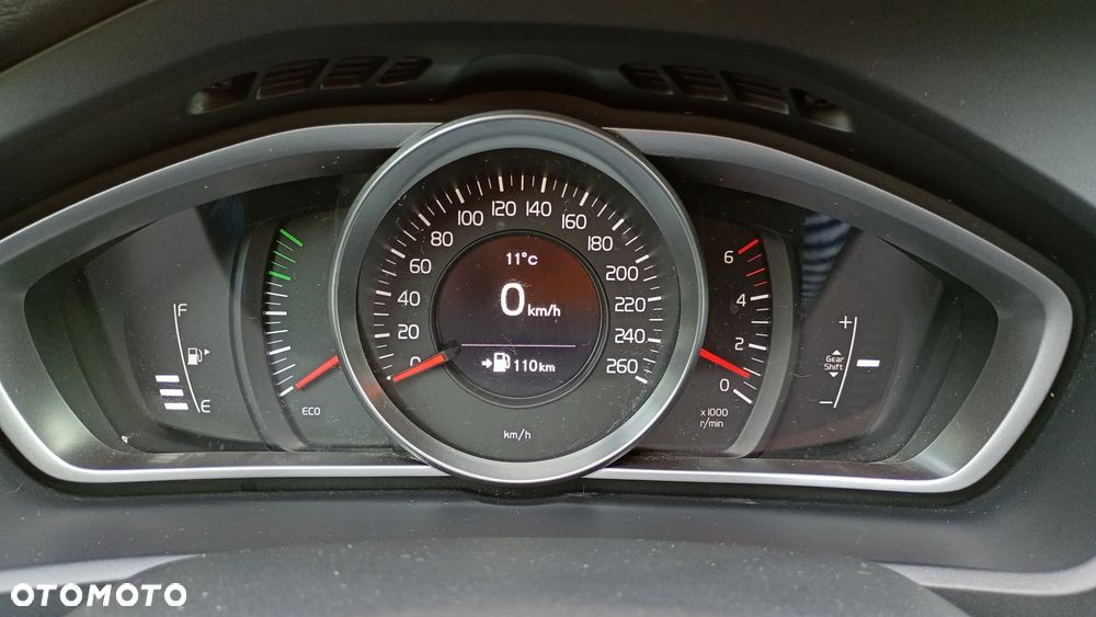 Volvo V40 - 15