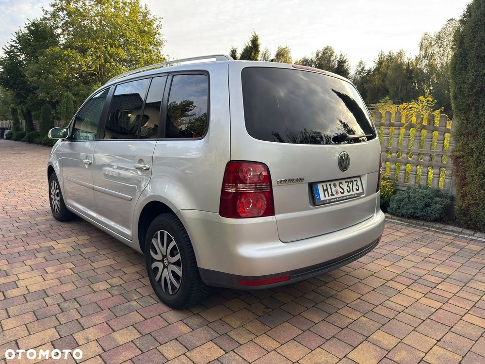 Volkswagen Touran 1.6 United - 2