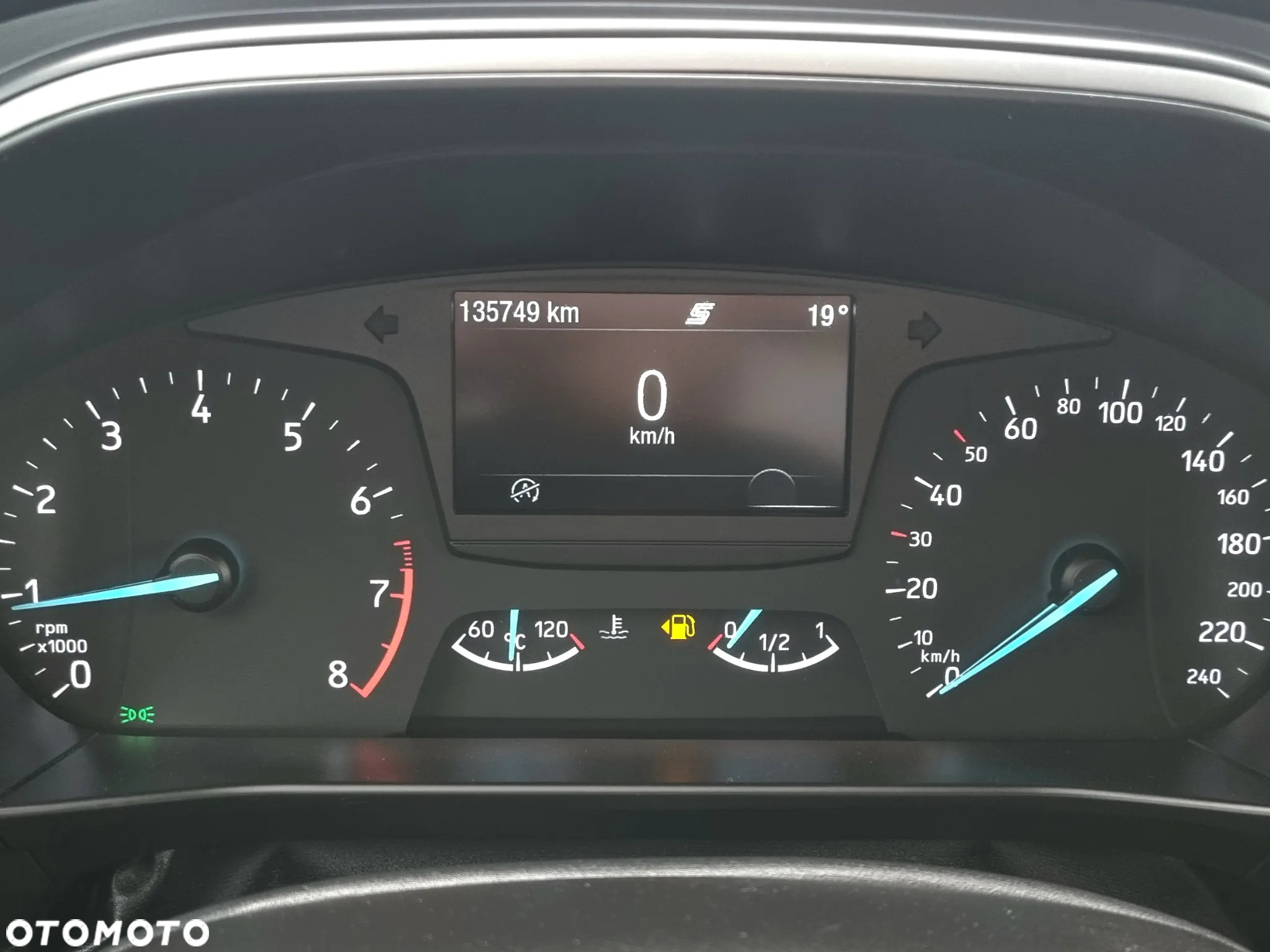 Ford Focus 1.0 EcoBoost Trend ASS - 16