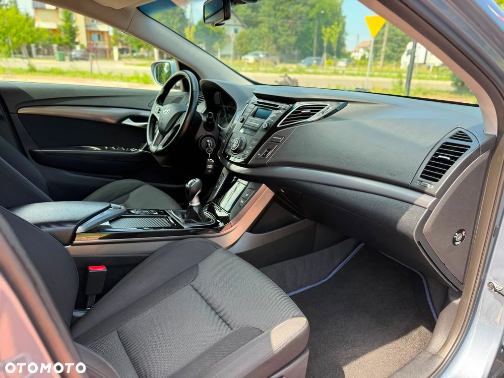 Hyundai i40 - 11