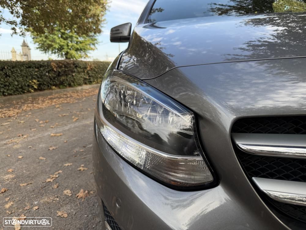 Mercedes-Benz B 180 d BlueEFFICIENCY Edition Style - 13