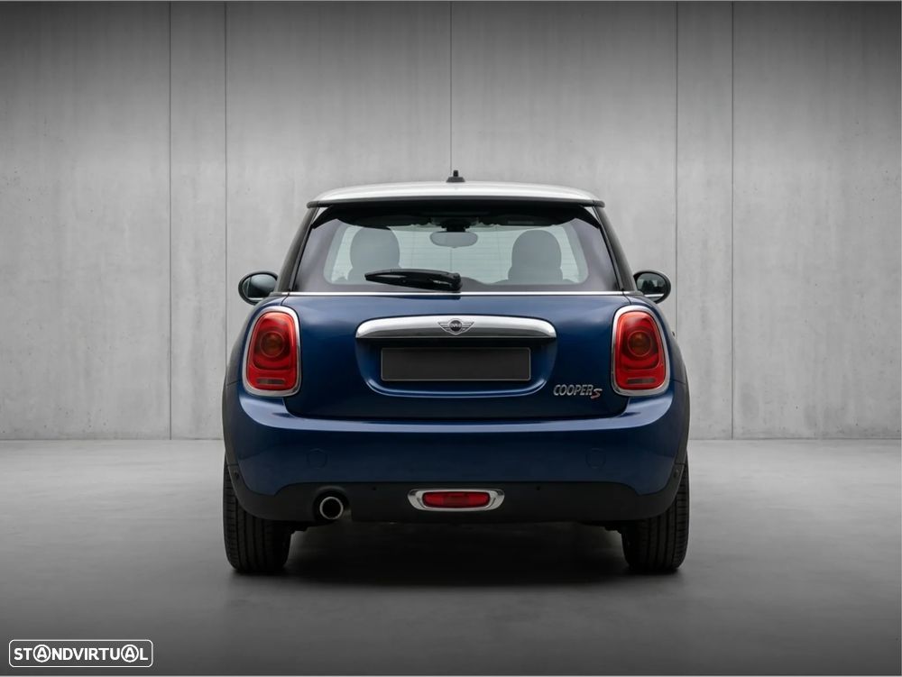 MINI 3 Portas Cooper D Auto - 5