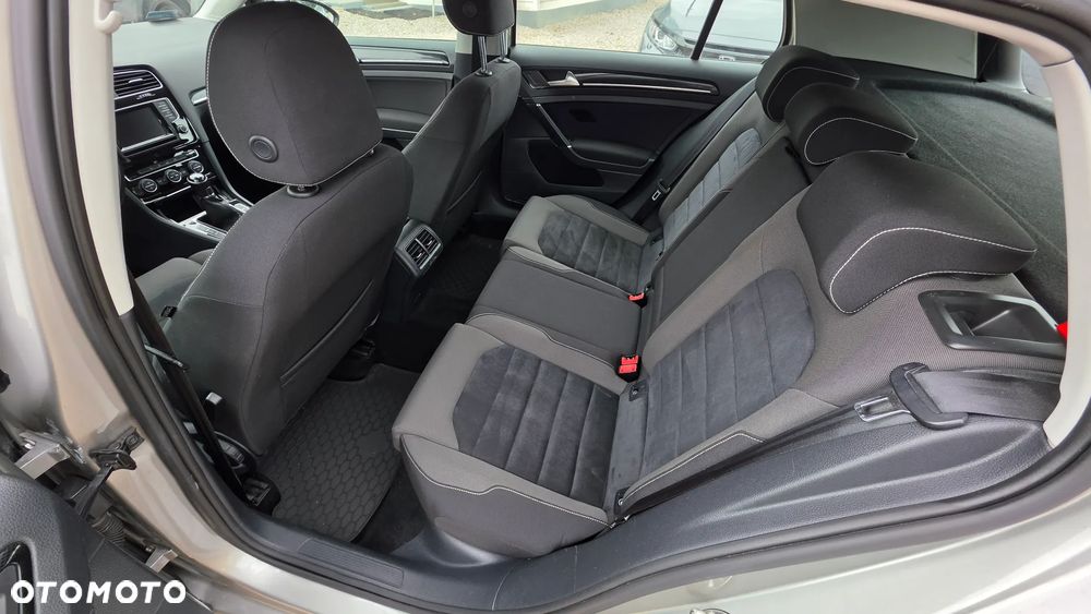 Volkswagen Golf 1.4 TSI BMT Highline Perfectline - 11