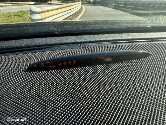 Mercedes-Benz A 180 CDI BE AMG Line - 11