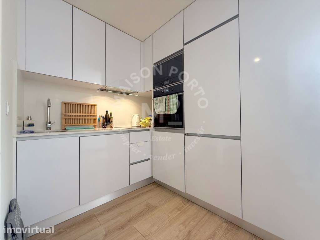 Apartamento T1 com Varanda no Bonfim, Porto - Grande imagem: 3/18