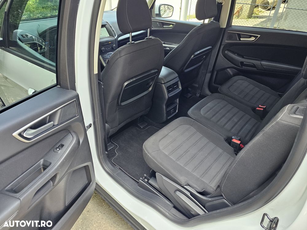 Ford Galaxy - 18