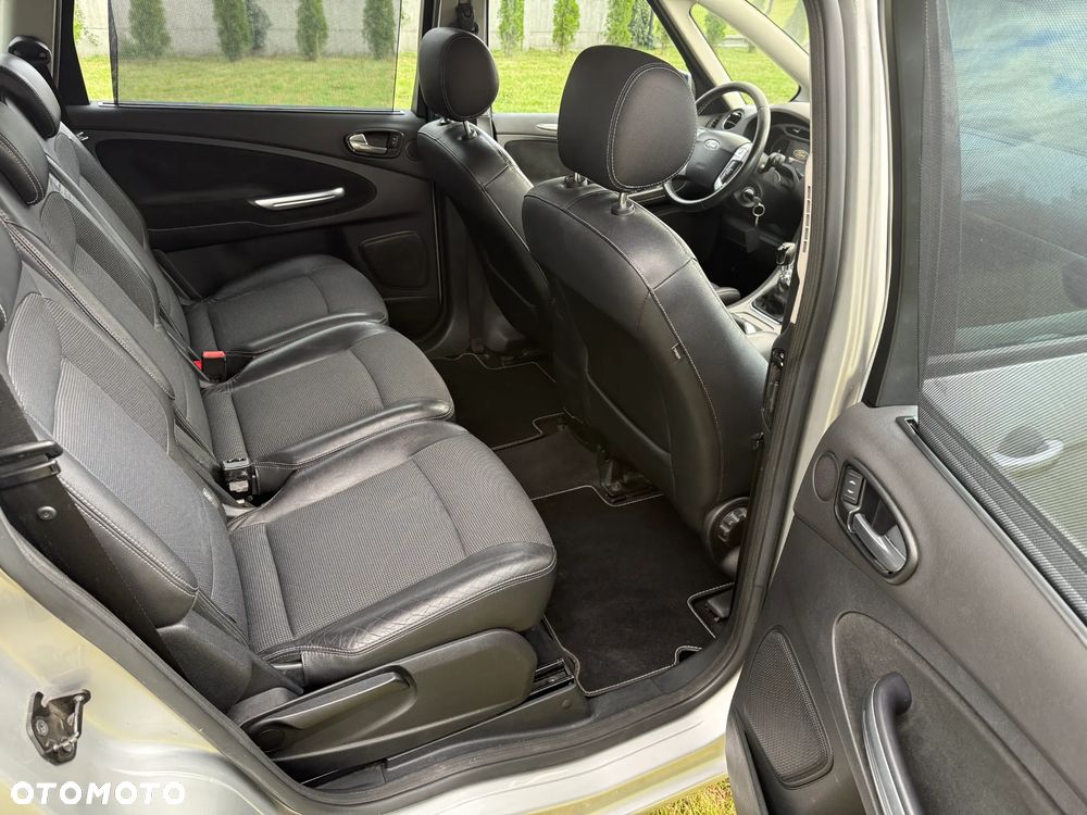 Ford S-Max 2.0 TDCi DPF Titanium - 14