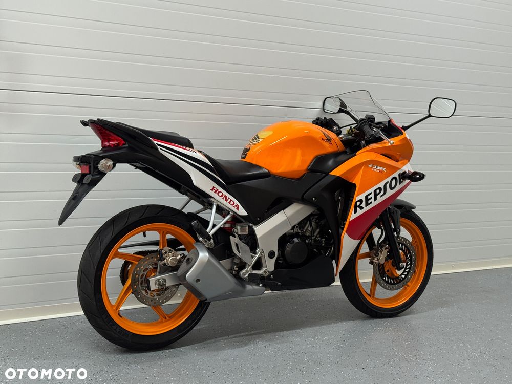 Honda CBR - 3