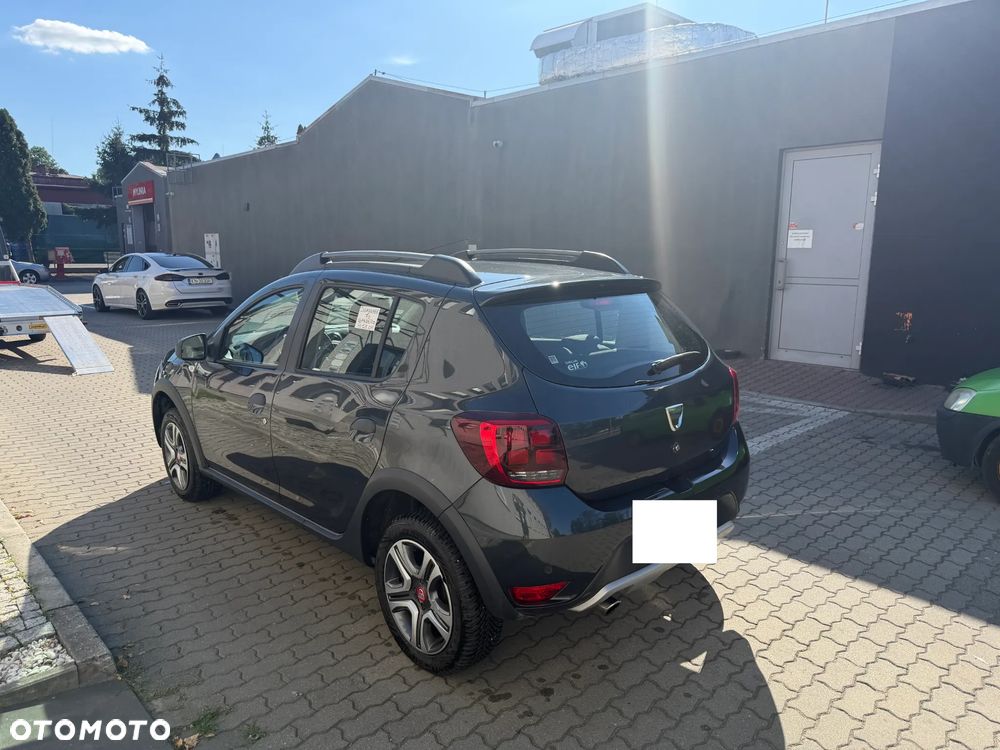 Dacia Sandero Stepway 0.9 TCe Laureate S&S - 3