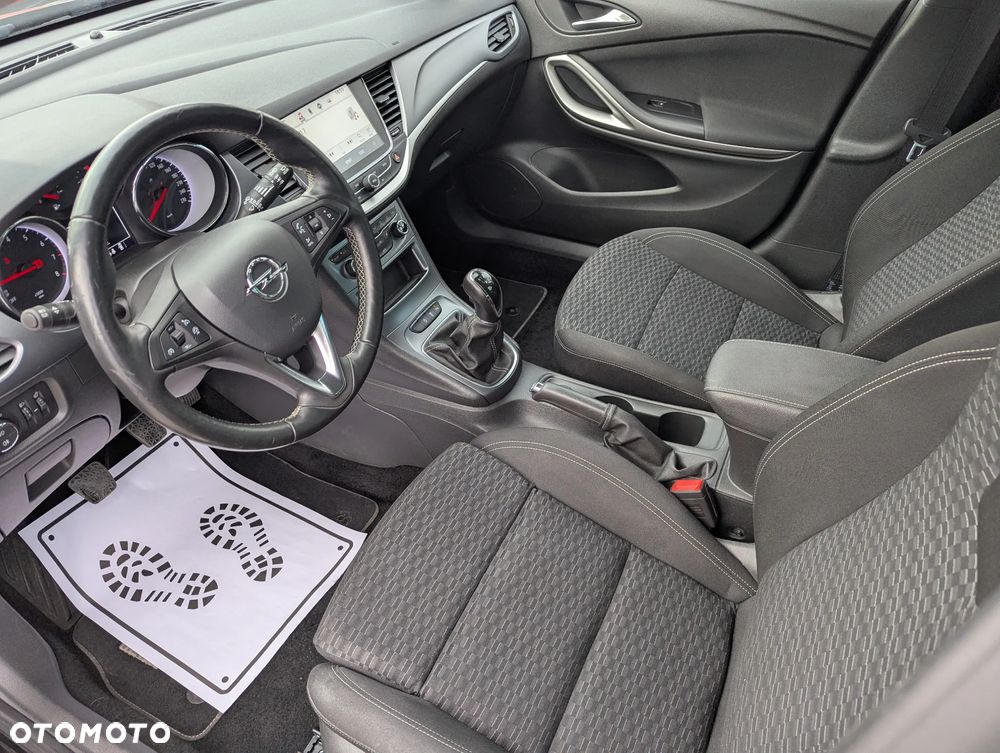 Opel Astra 1.4 Turbo Start/Stop 120 Jahre - 17