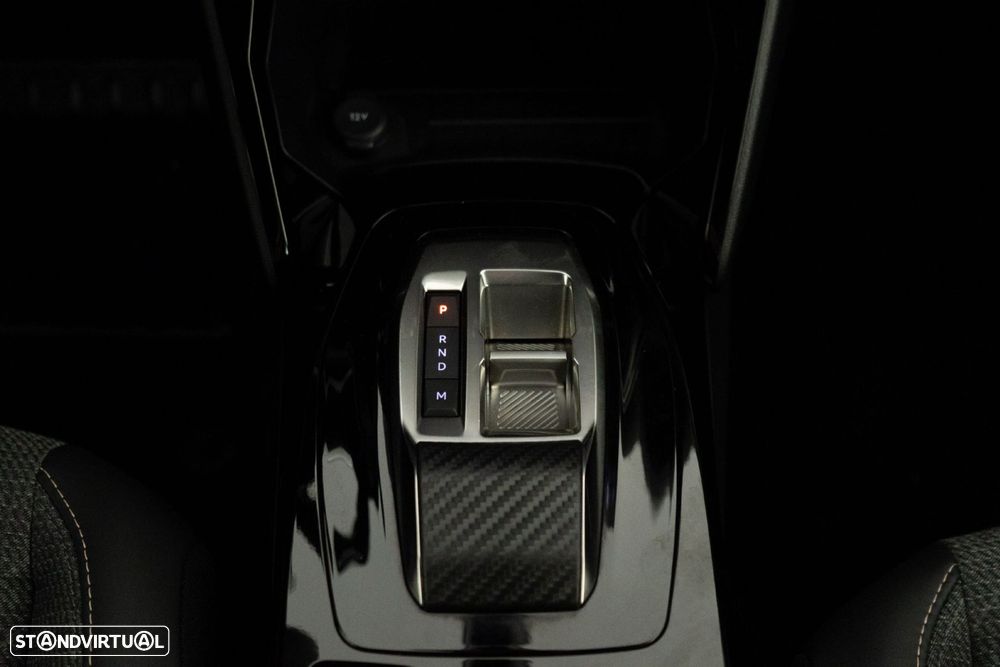 Peugeot 2008 1.2 Hybrid Allure e-DCS6 - 28