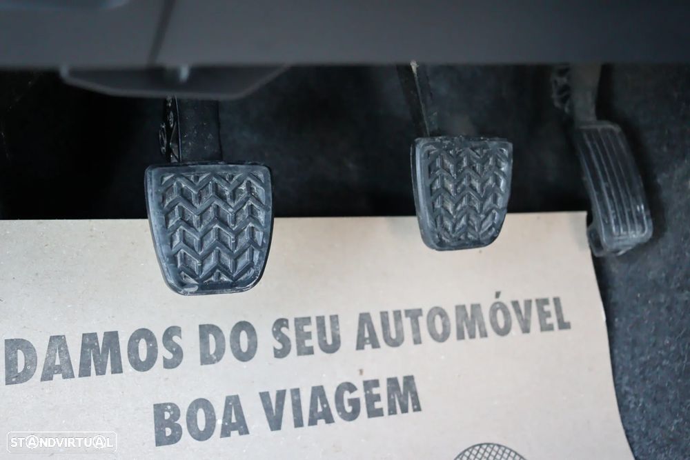 Toyota Yaris 1.3 VVT-i Sol High Pack VSC+TRC - 19