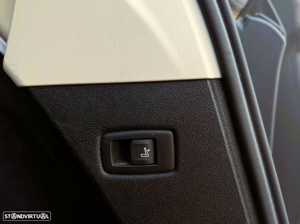 BMW 520 d Line Luxury Auto - 30