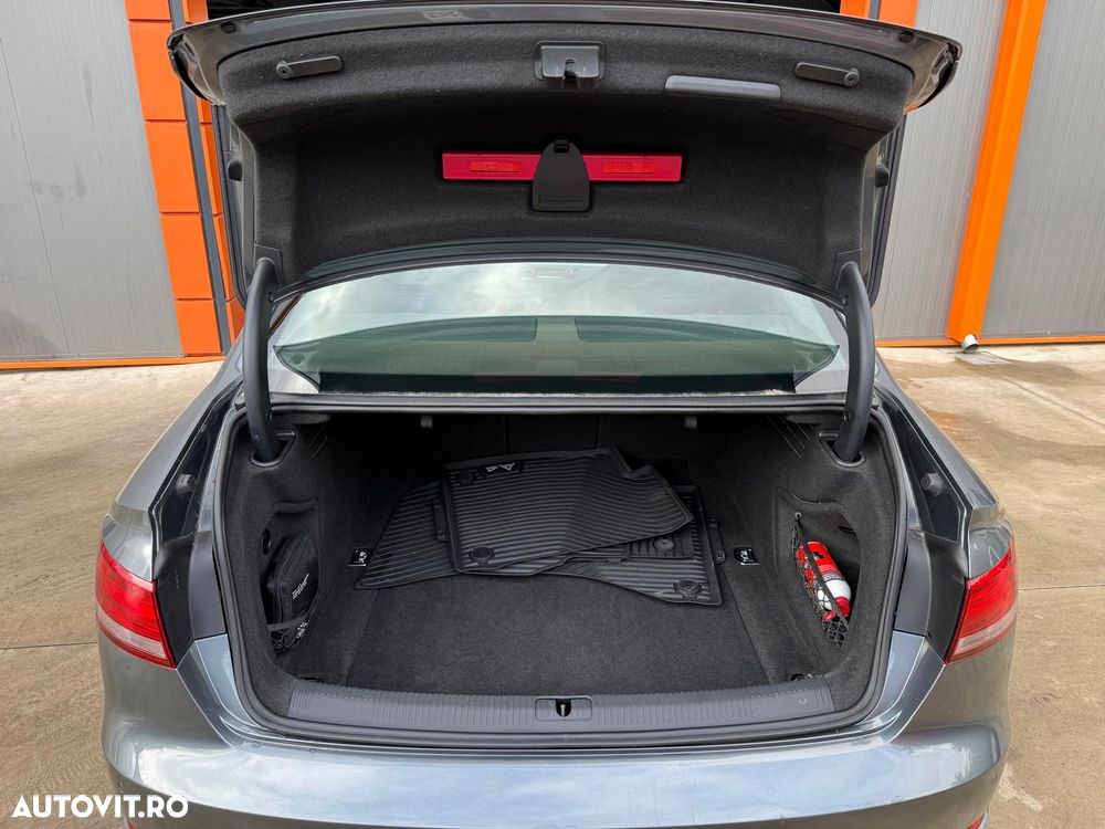 Audi A4 Limuzina 2.0 TDI S tronic quattro sport - 20