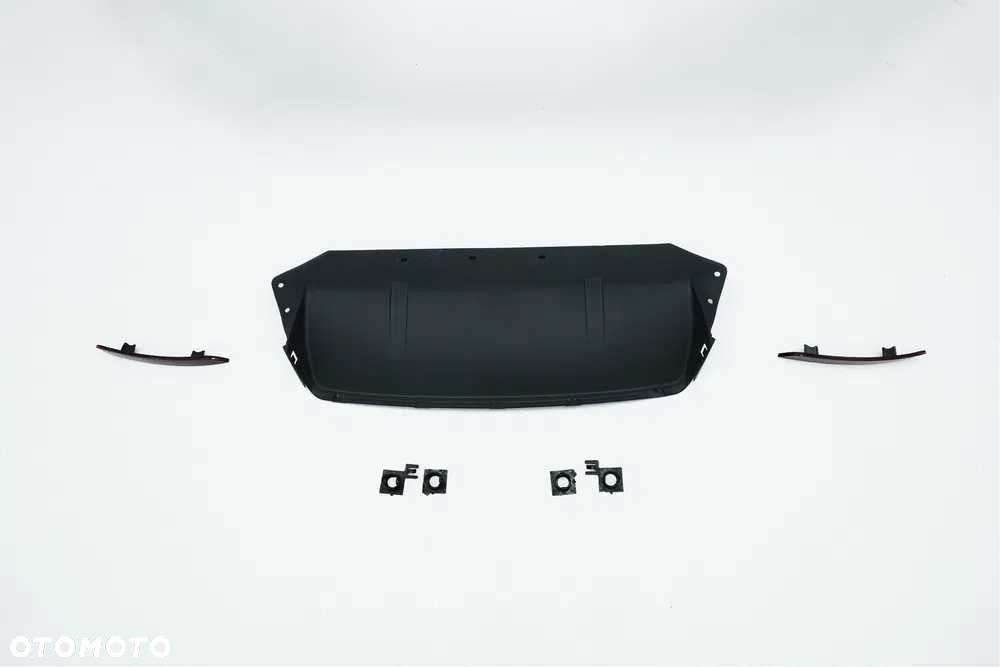Tylny zderzak BMW 5-Series F10 M w stylu M5-Look - 8