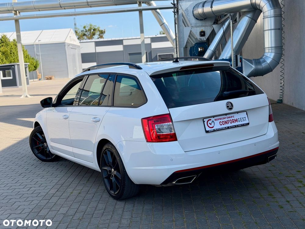 Skoda Octavia 2.0 TDI DSG RS - 14