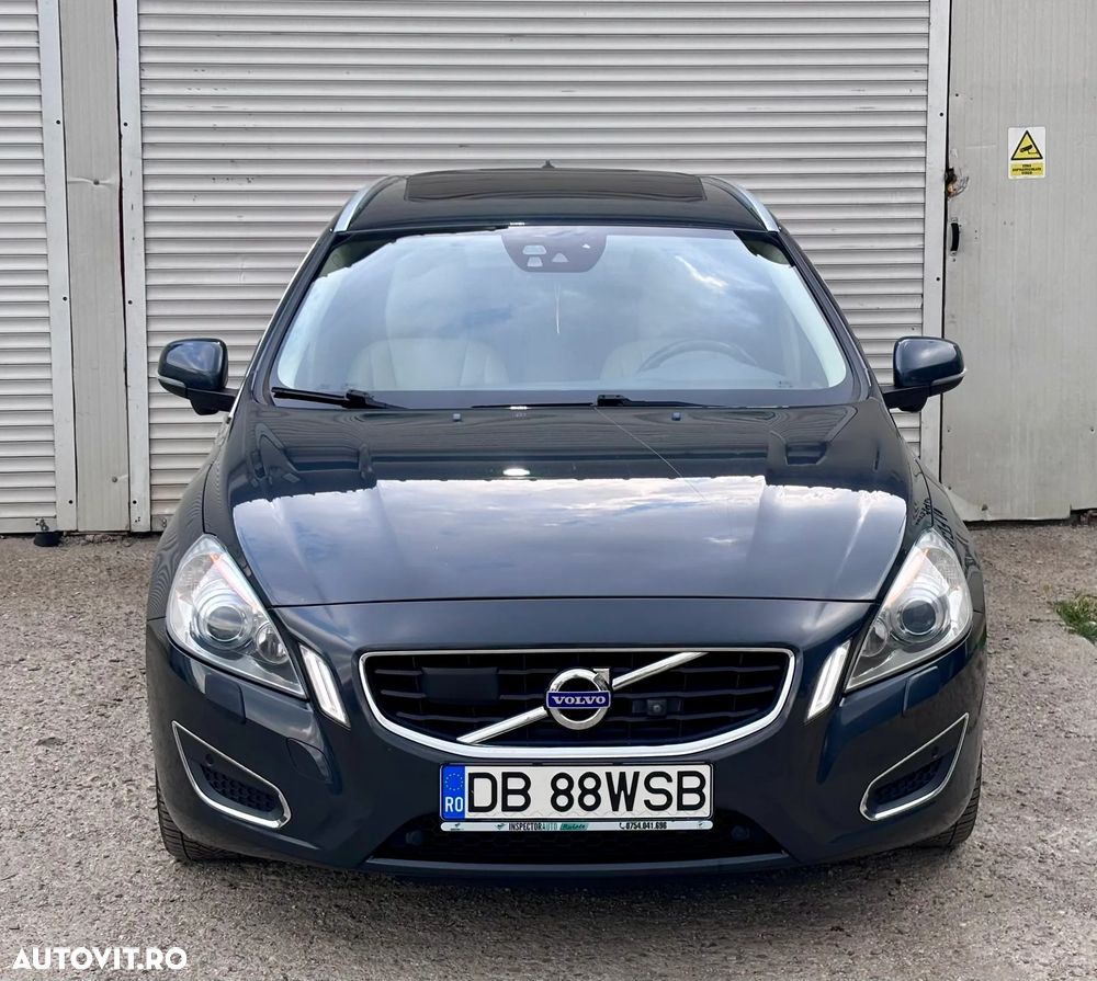 Volvo V60 D3 Start-Stop Summum - 6