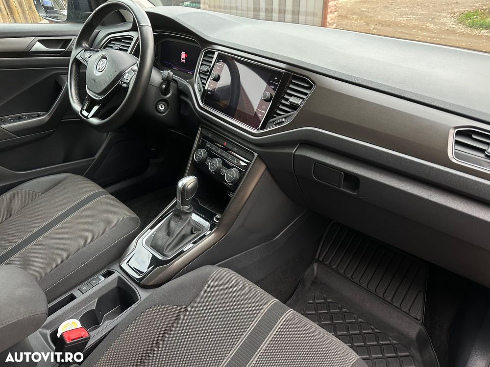 Volkswagen T-Roc 1.5 TSI DSG Design - 5