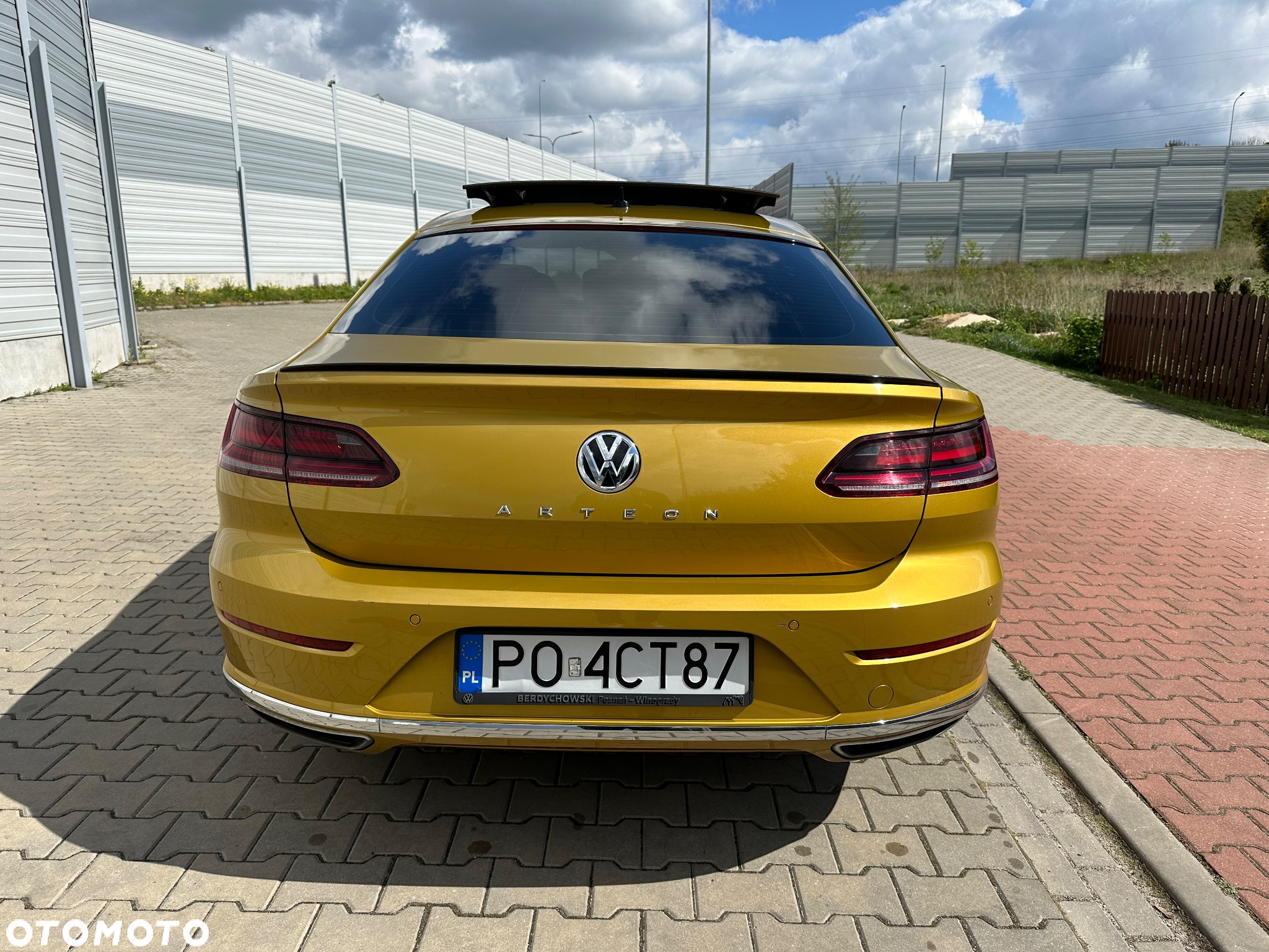 Volkswagen Arteon 2.0 TSI R-Line DSG - 7