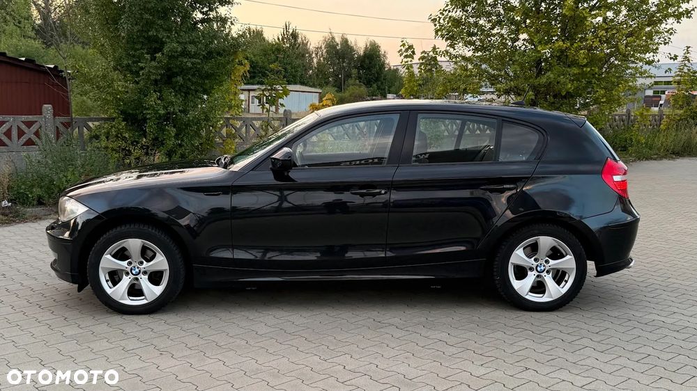 BMW Seria 1 - 30