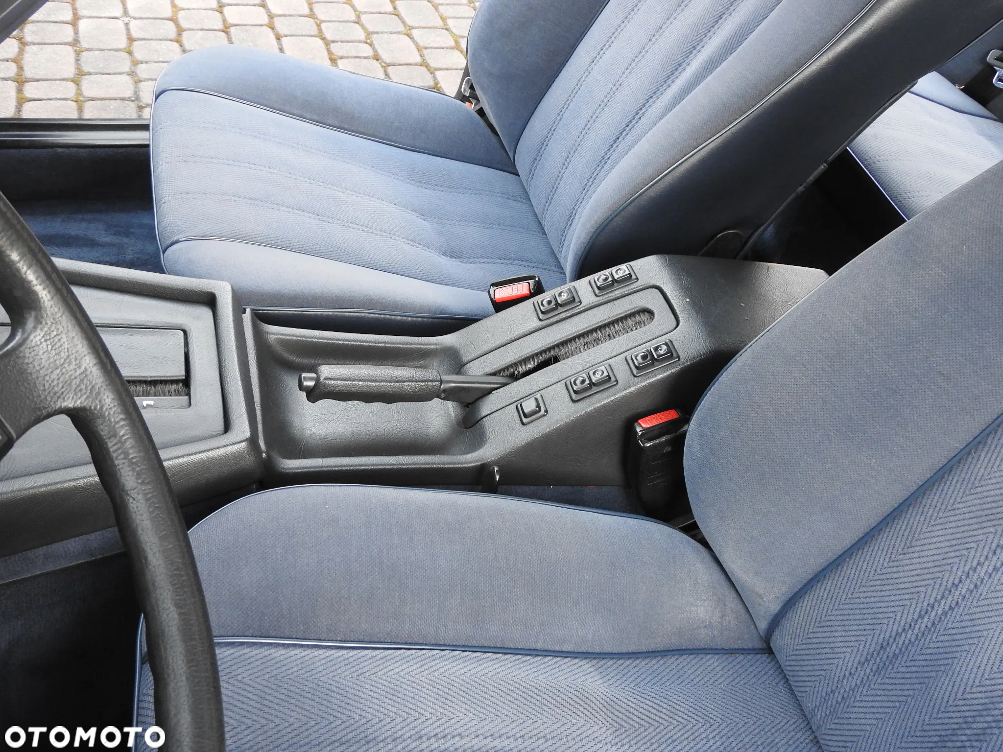 BMW Seria 7 - 28