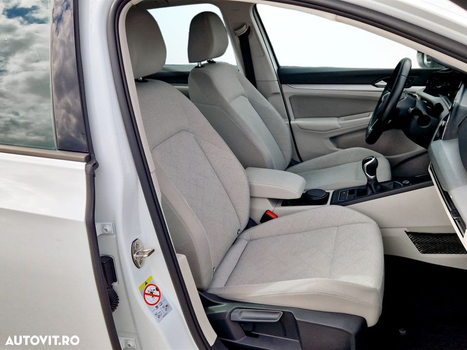 Volkswagen Golf 1.5 TSI ACT Life - 13