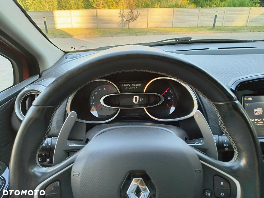 Renault Clio TCe 120 EDC GT - 10