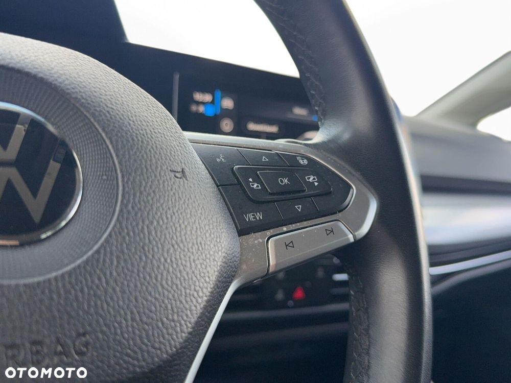 Volkswagen Golf 1.5 eTSI Life DSG - 19
