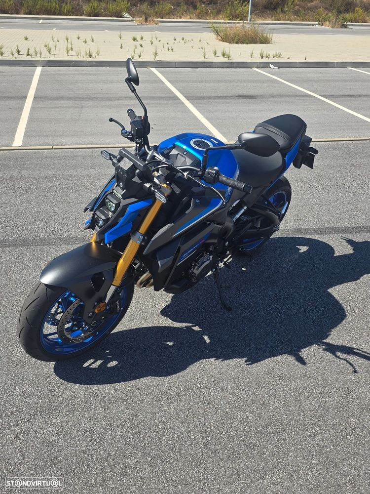 Suzuki GSX S 1000 Naked - 10