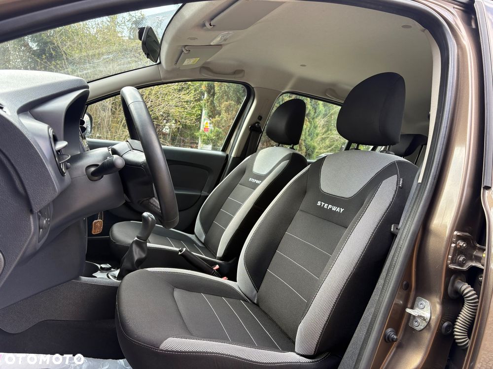 Dacia Sandero Stepway 0.9 TCe Ambiance S&S EU6 - 12