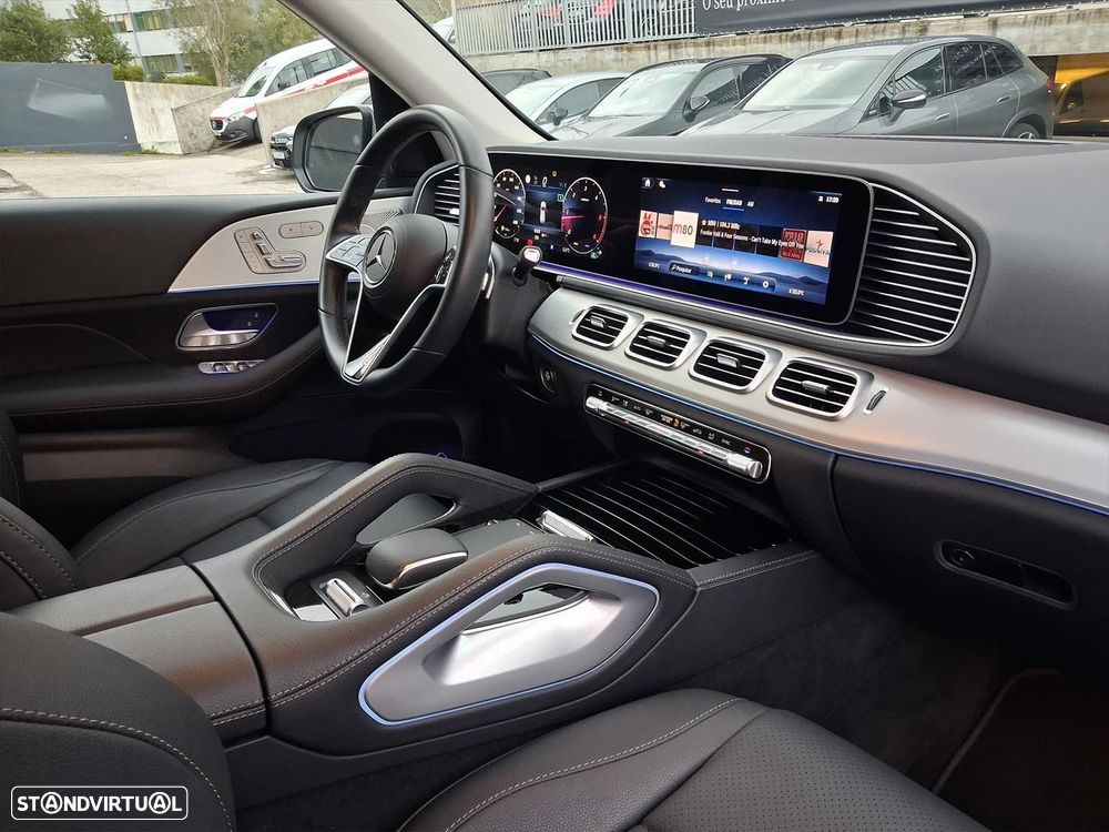 Mercedes-Benz GLE 300 d 4Matic - 18