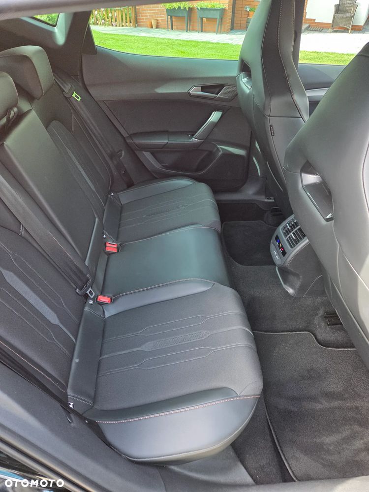 Cupra Formentor 1.4 e-Hybrid VZ DSG - 12