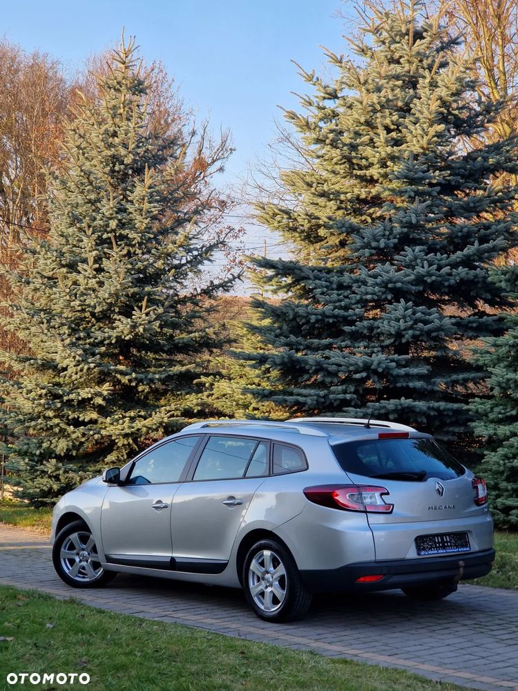 Renault Megane TCe 130 Dynamique - 7