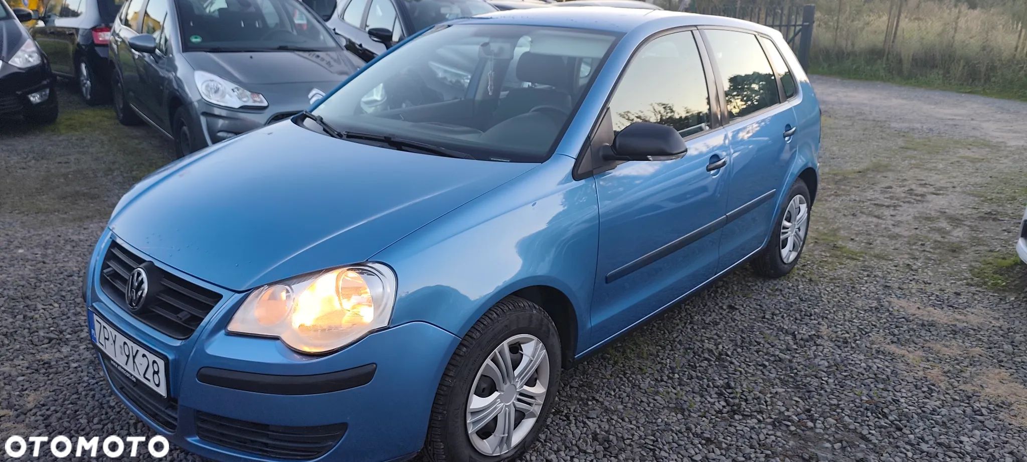 Volkswagen Polo 1.4 16V Trendline - 1