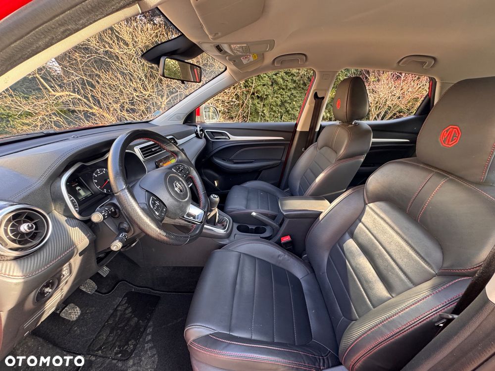 MG ZS ICE 1.5 VTI-tech Luxury - 11