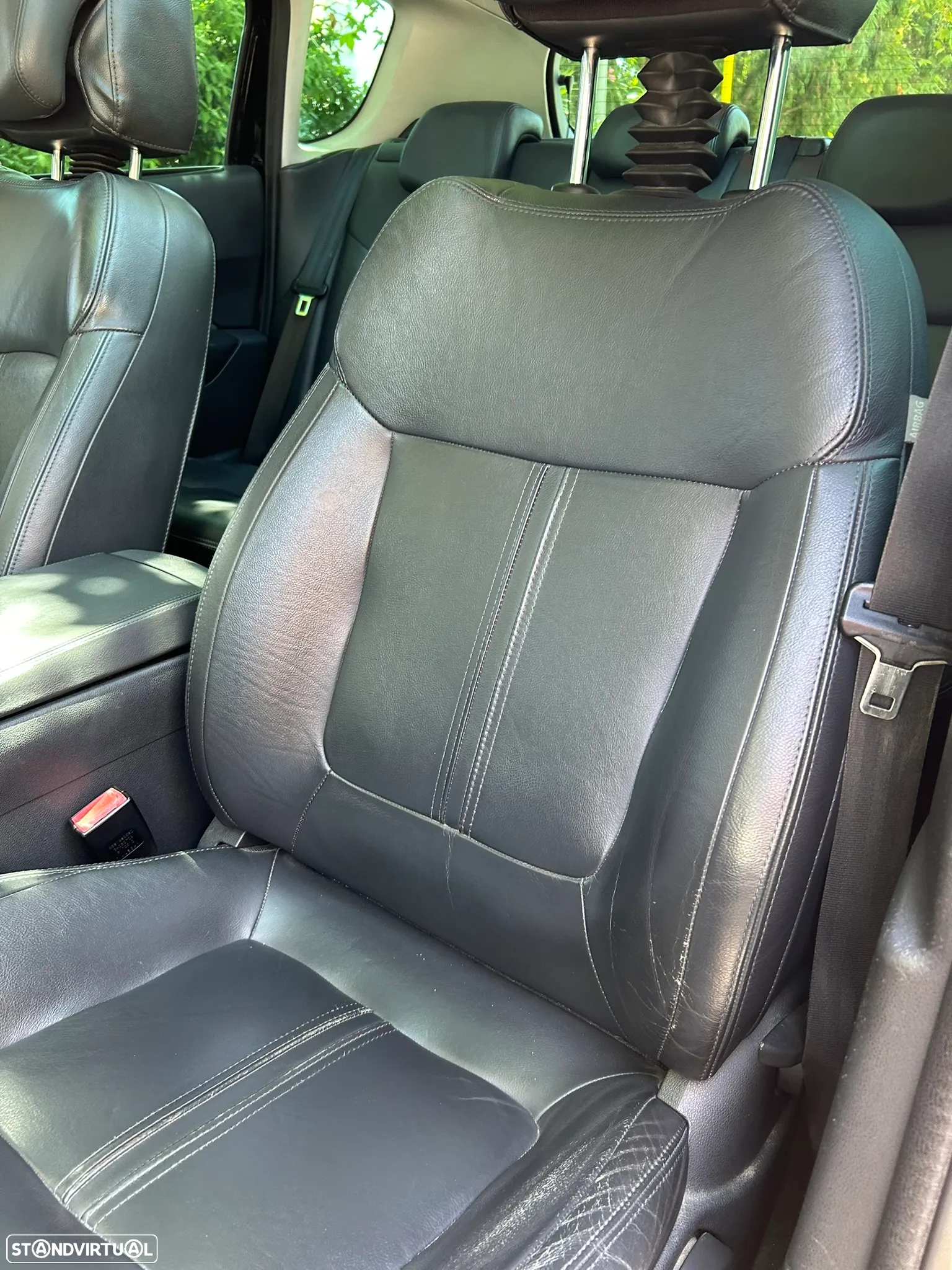 Peugeot 3008 1.6 HDi Premium - 23