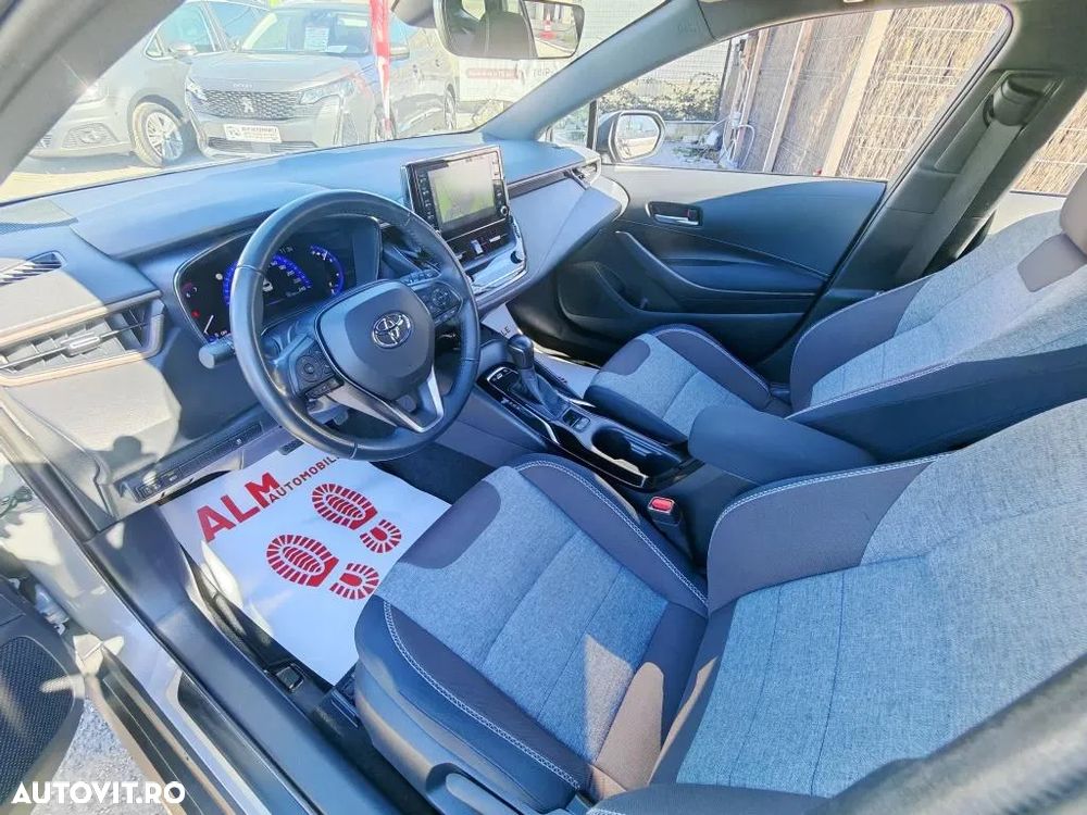 Toyota Corolla 1.8 Hybrid Touring Sports Trek - 3