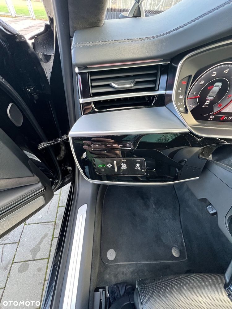 Audi A8 - 20
