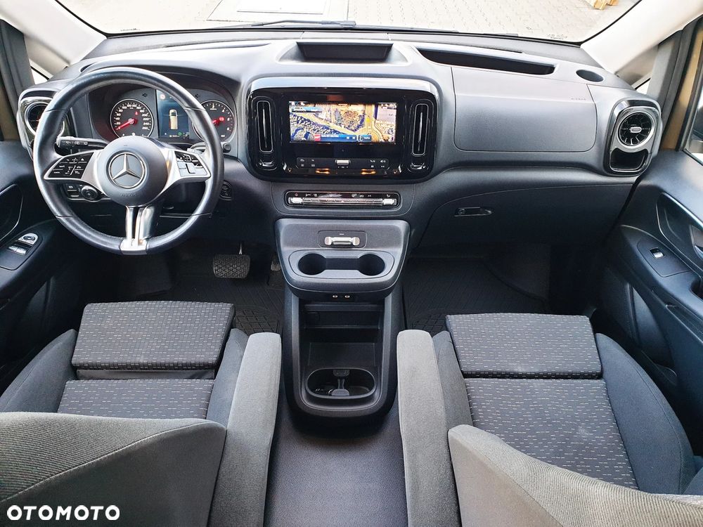 Mercedes-Benz Vito - 10