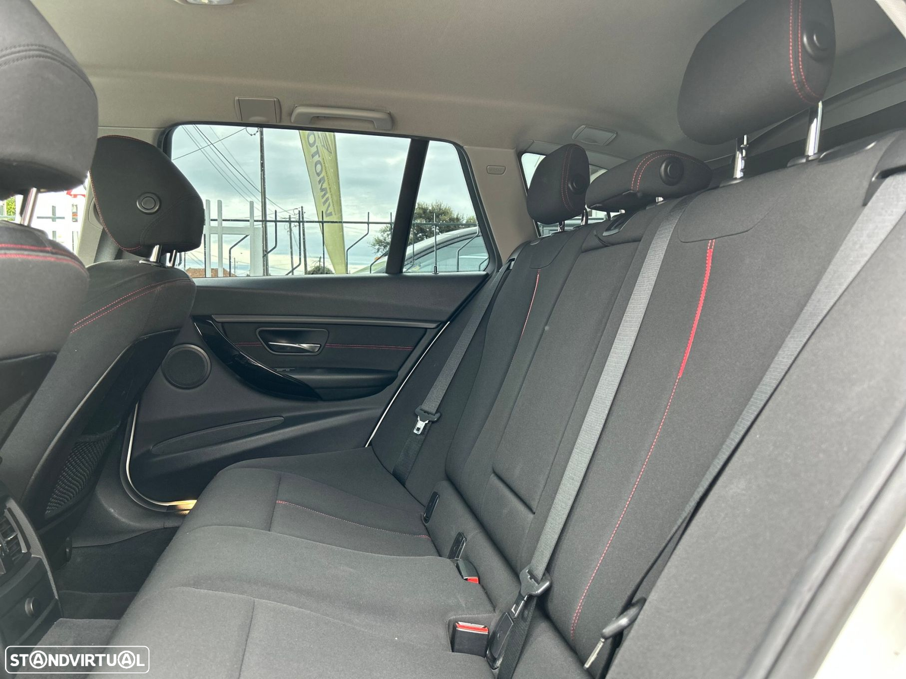 BMW 318 d Touring Line Sport - 18
