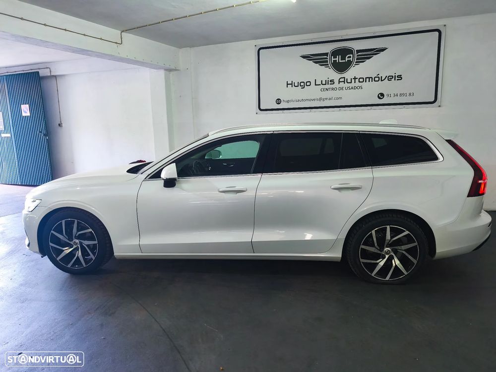 Volvo V60 2.0 D3 Momentum Geartronic - 8