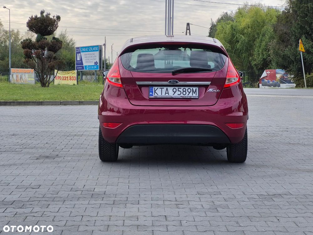 Ford Fiesta 1.4 Titanium - 10