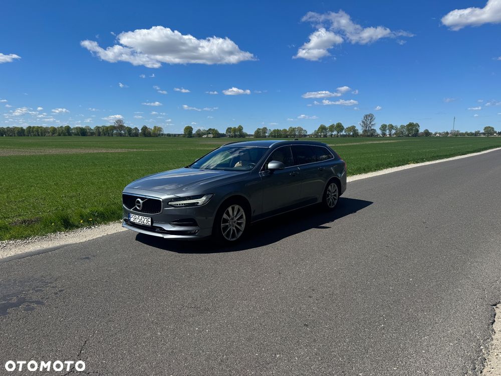 Volvo V90 T5 Momentum - 1