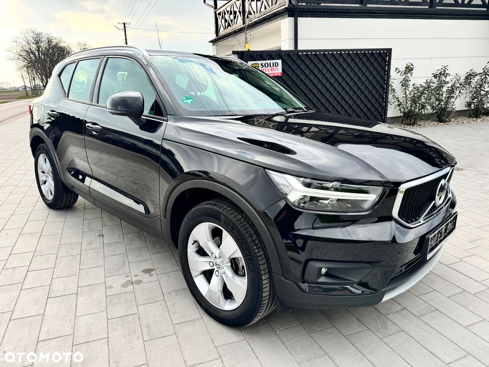 Volvo XC 40 T3 Momentum - 4