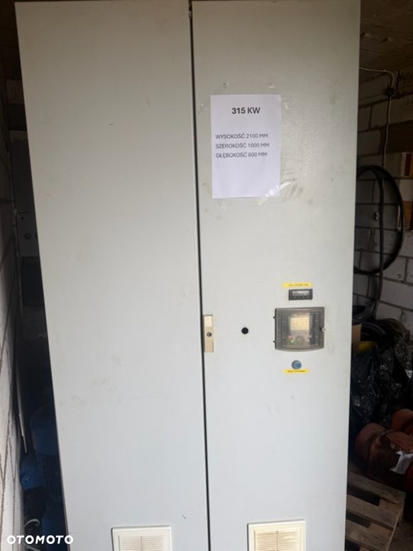 Inny Schneider Electric ALTIVAR 71 ATV71HC31N4 315KW - 1