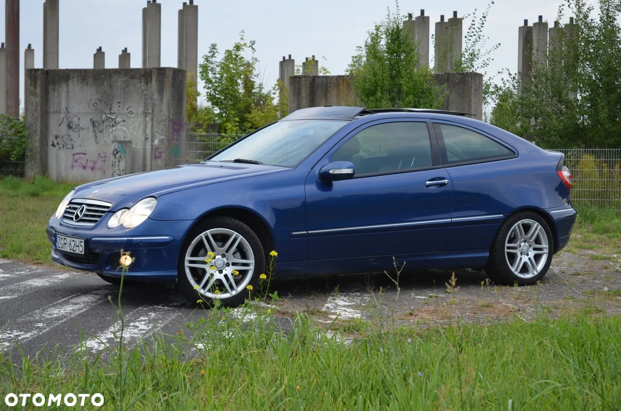 Mercedes-Benz Klasa C 180 Kompressor Sportcoupe - 2